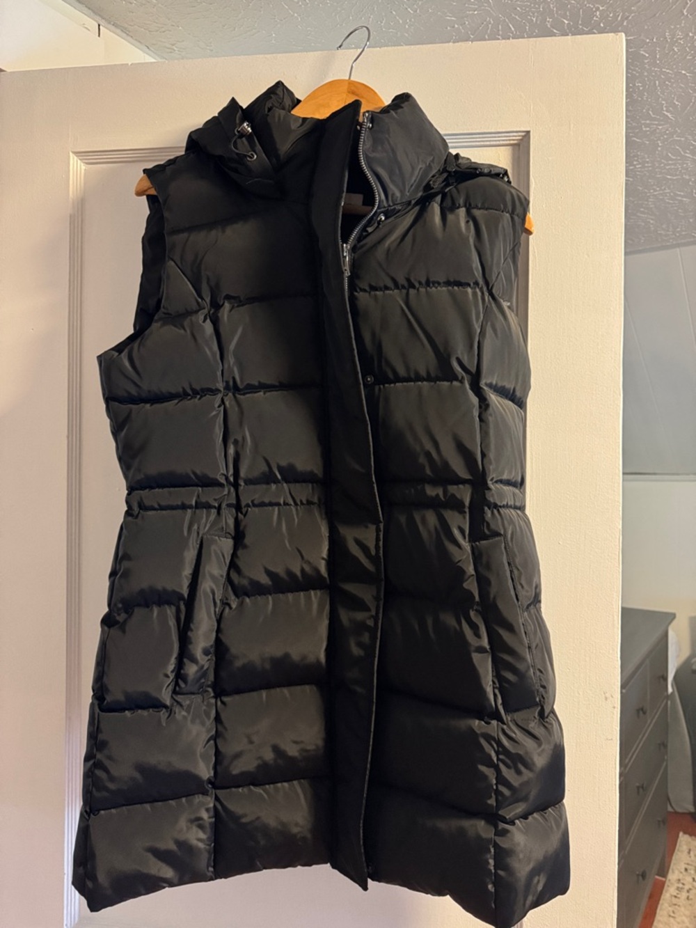 Black Puffer Vest with Hood - Women's Sleeveless Coat